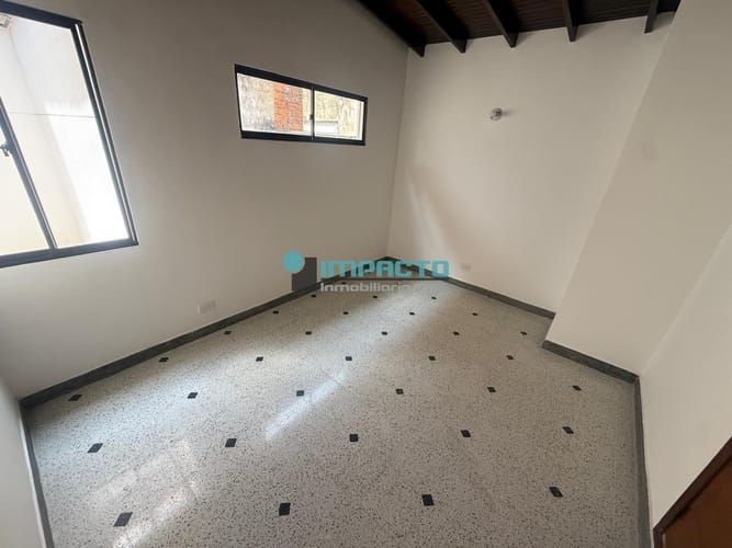 Apartamento de 3 alcobas en arriendo en La Castellana, Medellín, 75 m² · foto 12 de 19