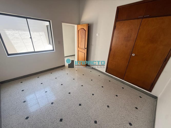 Apartamento de 3 alcobas en arriendo en La Castellana, Medellín, 75 m² · foto 13 de 19