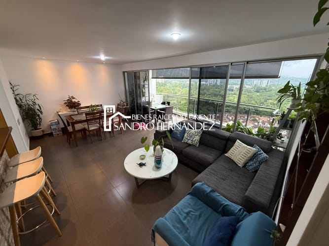 Apartamento en venta en Cañaveral, Floridablanca · foto 2 de 15