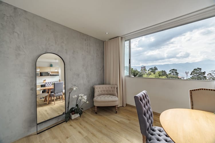 Apartamento de 1 alcoba en arriendo en El Tesoro, Medellín, 51 m² · foto 10 de 24