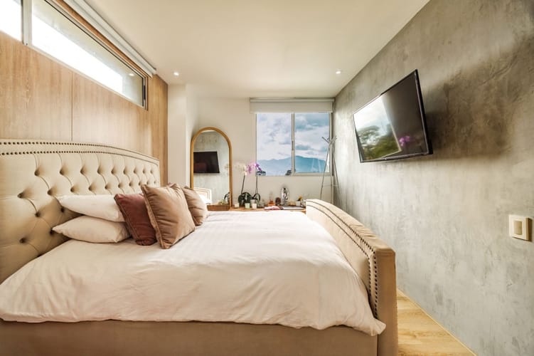Apartamento de 1 alcoba en arriendo en El Tesoro, Medellín, 51 m² · foto 14 de 24