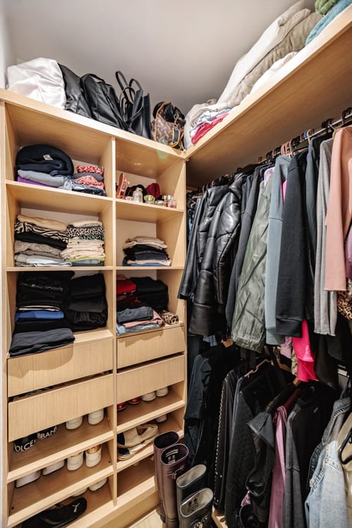 Apartamento de 1 alcoba en arriendo en El Tesoro, Medellín, 51 m² · foto 15 de 24