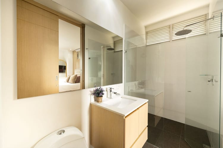 Apartamento de 1 alcoba en arriendo en El Tesoro, Medellín, 51 m² · foto 16 de 24