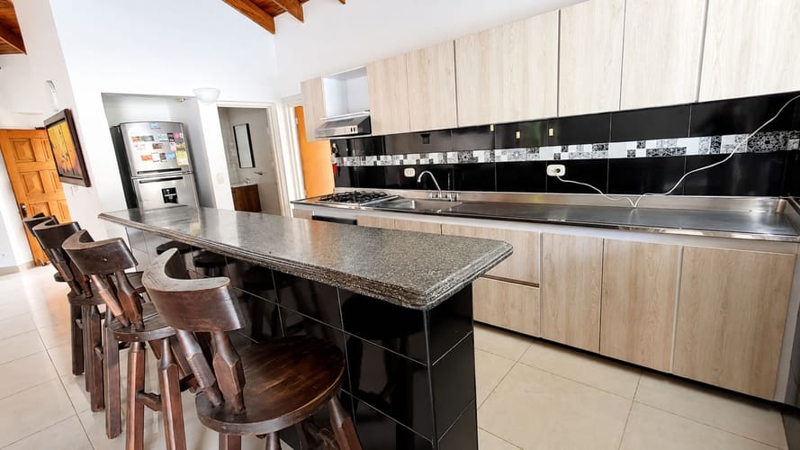 Casa de 3 alcobas en venta en Ricaurte, 158 m² · foto 10 de 19