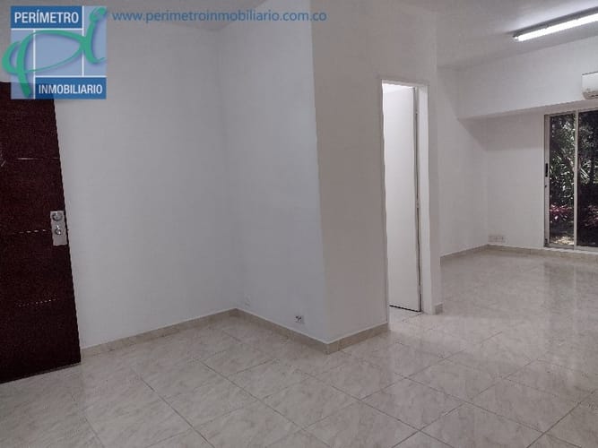 Oficina en arriendo en Milla De Oro, Medellín, 29 m² · foto 4 de 16