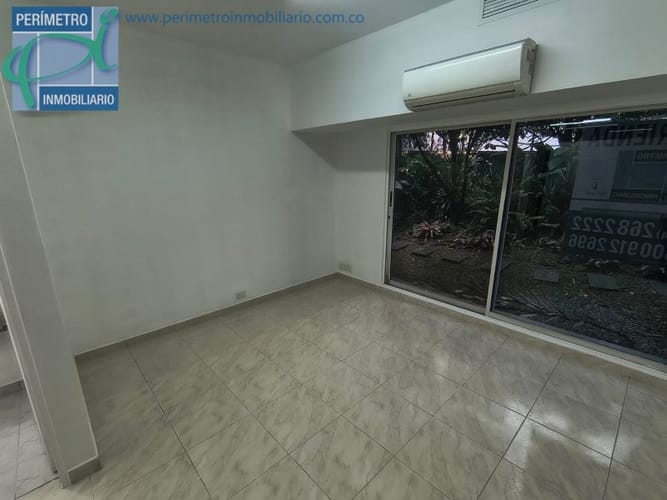 Oficina en arriendo en Milla De Oro, Medellín, 29 m² · foto 6 de 16