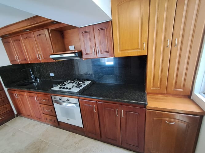 Apartamento de 3 alcobas en arriendo en Las Lomas, Medellín, 145 m² · foto 6 de 24