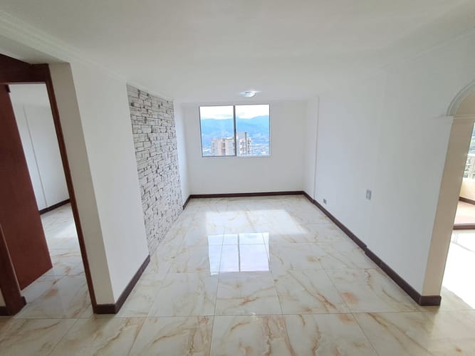 Apartamento de 3 alcobas en arriendo en Las Lomas, Medellín, 145 m² · foto 7 de 24