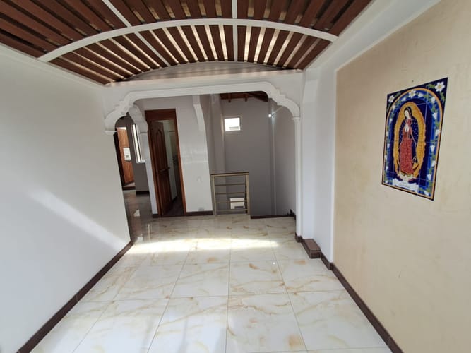 Apartamento de 3 alcobas en arriendo en Las Lomas, Medellín, 145 m² · foto 13 de 24