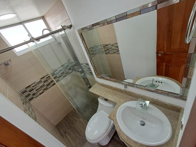 Apartamento de 3 alcobas en arriendo en Las Lomas, Medellín, 145 m² · foto 15 de 24