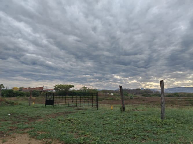 Lote en venta en Ricaurte, 1000 m² · foto 3 de 6