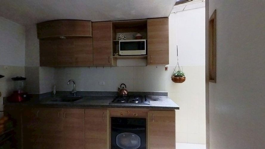 Casa de 3 alcobas en venta en Hipotecho, Bogotá, 77 m² · foto 4 de 19