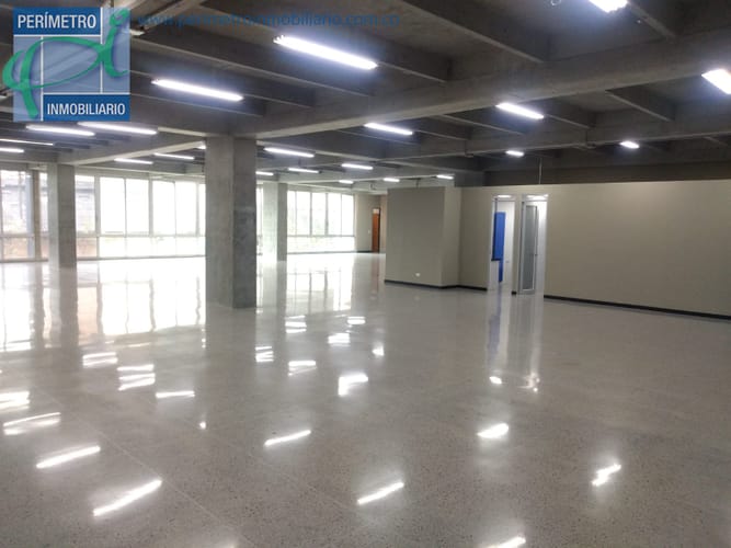 Oficina en arriendo en Guayabal, Medellín, 178 m² · foto 3 de 17