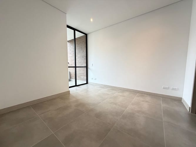 Apartamento de 2 alcobas en arriendo en El Poblado, Medellín, 88 m² · foto 4 de 13