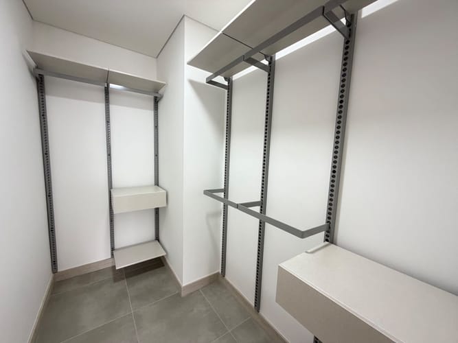 Apartamento de 2 alcobas en arriendo en El Poblado, Medellín, 88 m² · foto 8 de 13