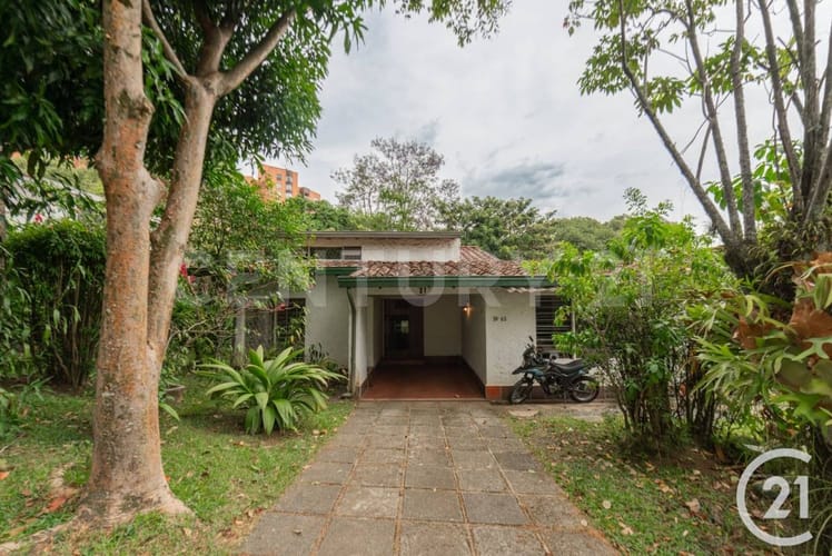 Casa de 4 alcobas en venta en El Campestre, Medellín, 315 m² · foto 14 de 17