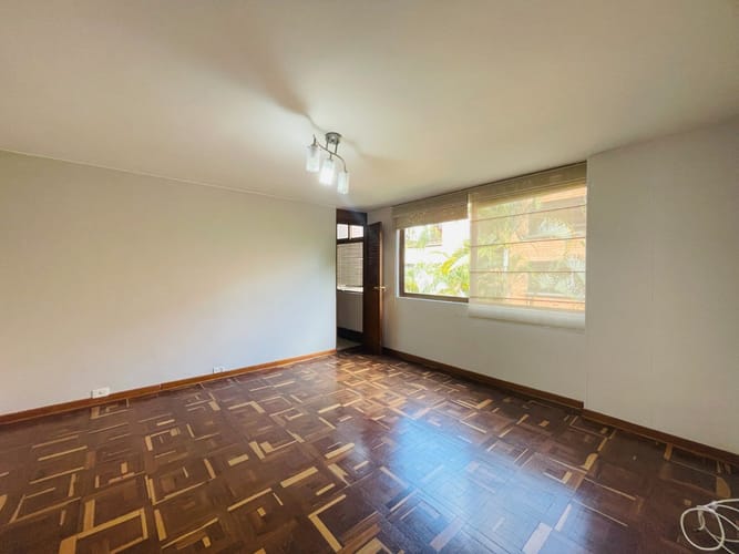 Apartamento de 3 alcobas en venta en La Aguacatala, Medellín, 135 m² · foto 18 de 18