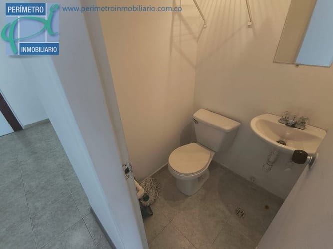 Oficina en arriendo en San Diego, Medellín, 26 m² · foto 4 de 7