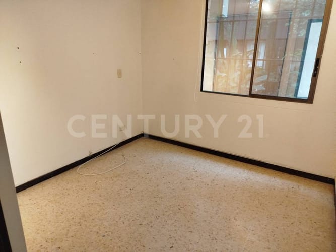 Apartamento de 3 alcobas en arriendo en El Diamante No. 2, Medellín, 119 m² · foto 12 de 15