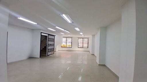 Local en arriendo en Bellavista, Bello, 180 m² · foto 3 de 5