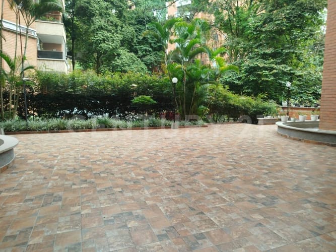 Apartamento de 3 alcobas en arriendo en El Diamante No. 2, Medellín, 119 m² · foto 14 de 15
