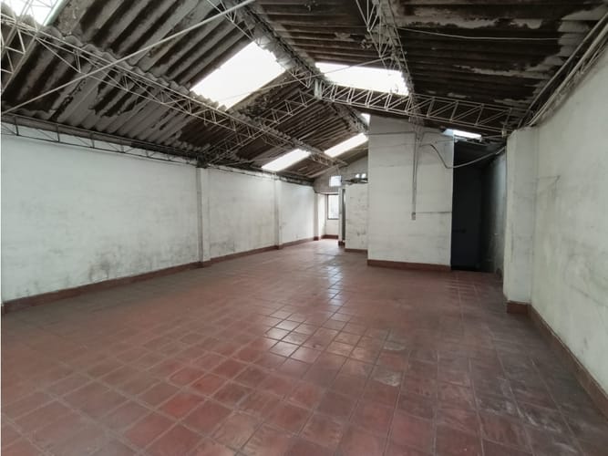 Bodega en venta en Rodeo Alto, Medellín, 449 m² · foto 5 de 8