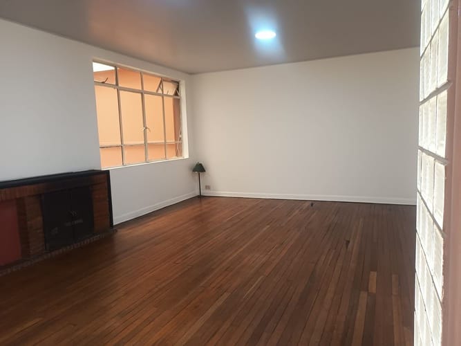 Apartamento de 3 alcobas en arriendo en Santa Fe, Bogotá, 90 m² · foto 5 de 24