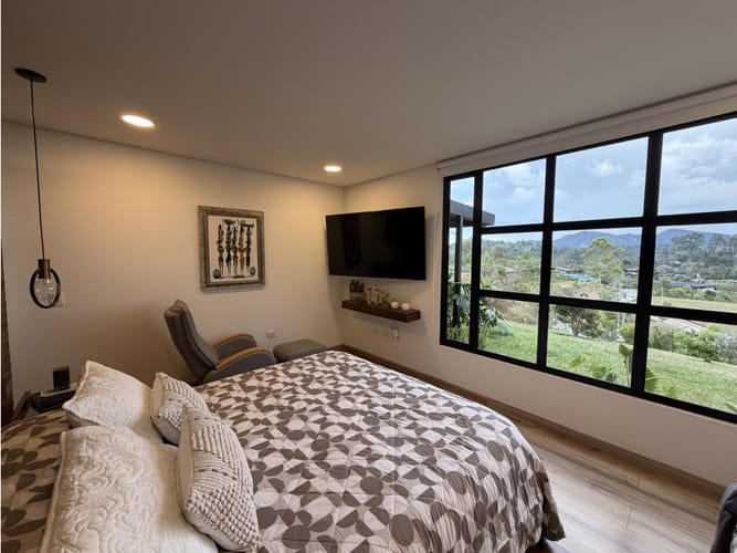 Casa de 4 alcobas en venta en Pantanillo, El Retiro, 367 m² · foto 14 de 24
