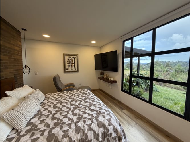 Casa de 4 alcobas en venta en Pantanillo, El Retiro, 367 m² · foto 15 de 24