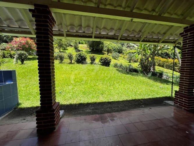 Finca en arriendo en Los Salados, El Retiro, 3000 m² · foto 2 de 24