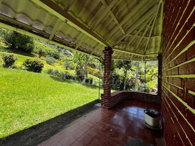 Finca en arriendo en Los Salados, El Retiro, 3000 m² · foto 5 de 24