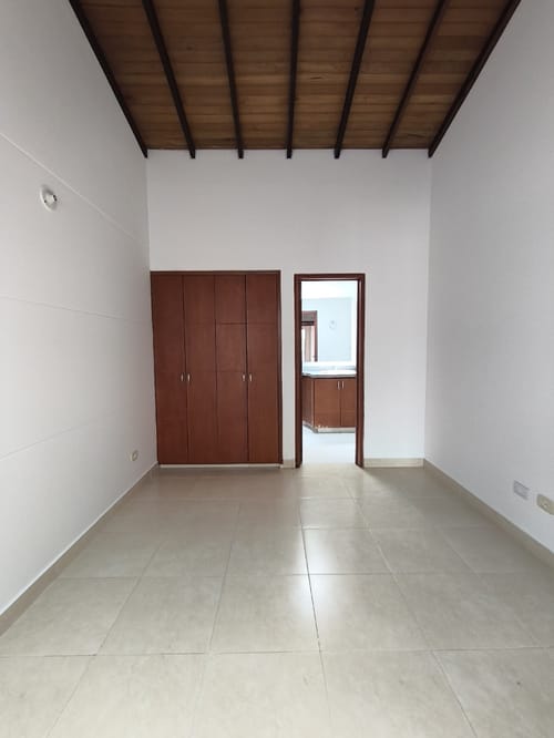 Casa de 3 alcobas en arriendo en Villa Antigua, Villa del Rosario, 99 m² · foto 6 de 17