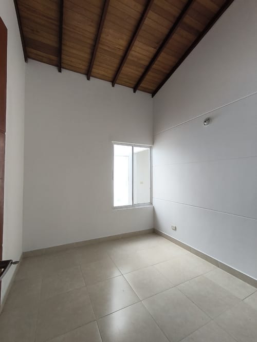 Casa de 3 alcobas en arriendo en Villa Antigua, Villa del Rosario, 99 m² · foto 9 de 17