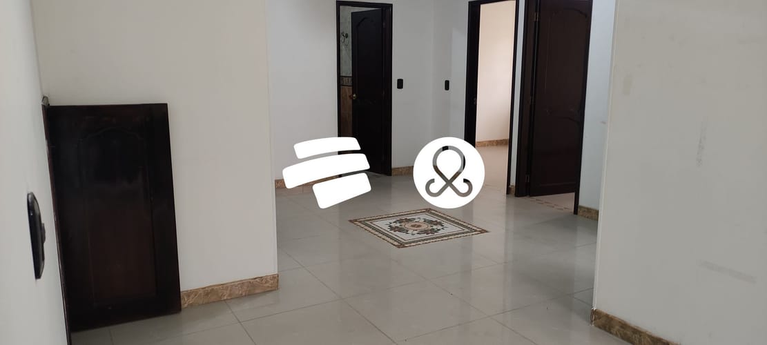 Casa de 5 alcobas en venta en Ciudad Bochica, Bogotá, 66 m² · foto 3 de 19