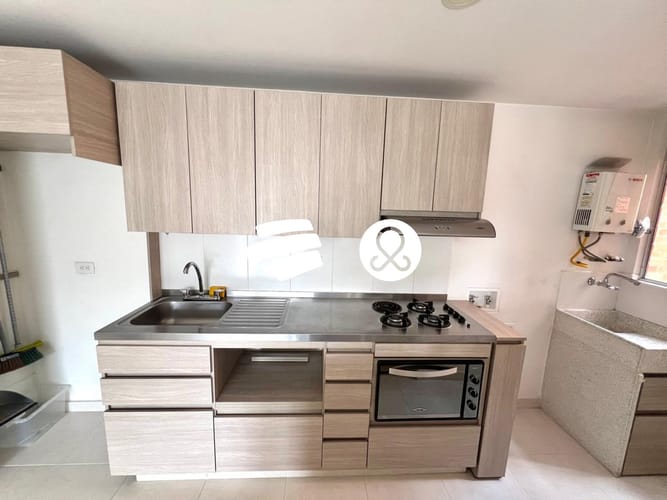 Apartamento de 3 alcobas en venta en Las Cometas, Envigado, 86 m² · foto 8 de 24