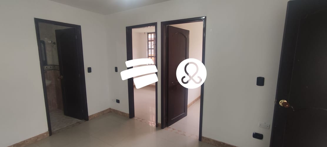 Casa de 5 alcobas en venta en Ciudad Bochica, Bogotá, 66 m² · foto 18 de 19
