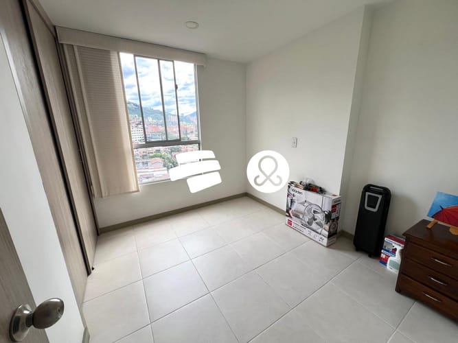 Apartamento de 3 alcobas en venta en Las Cometas, Envigado, 86 m² · foto 17 de 24