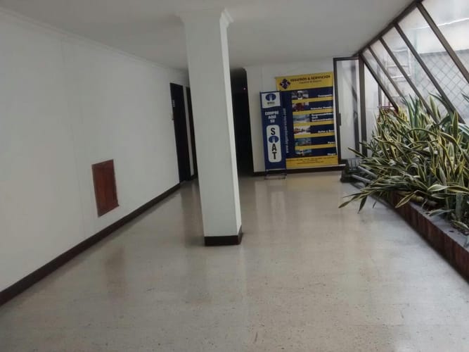 Oficina en arriendo en Santa Monica, Cali, 50 m² · foto 10 de 15