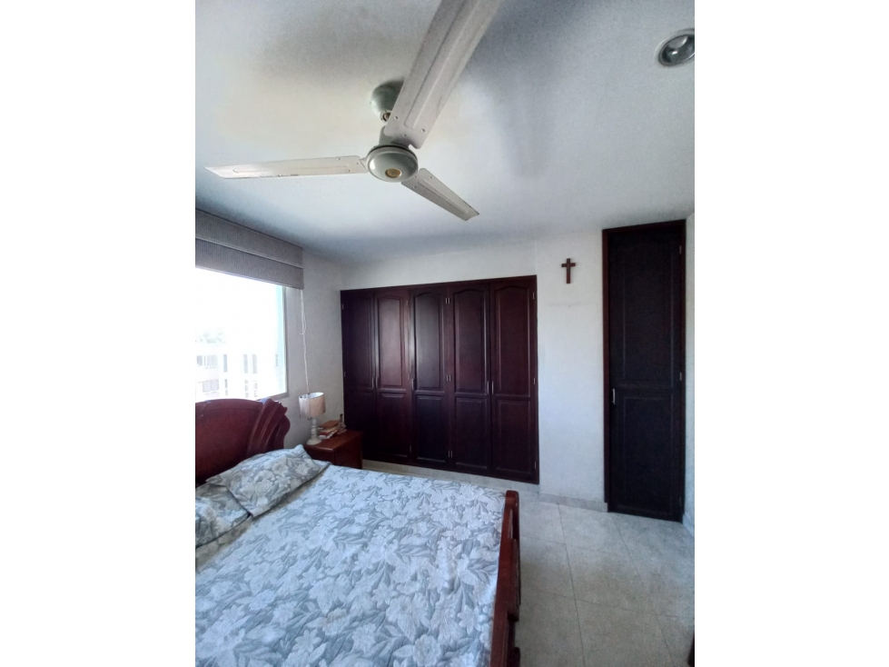 Apartamento en venta en Manga, Cartagena · foto 3 de 9