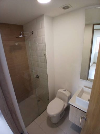 Apartamento de 3 alcobas en arriendo en Los Colores, Medellín, 88 m² · foto 8 de 23