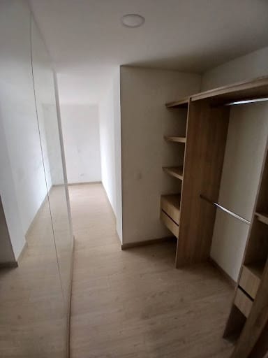 Apartamento de 3 alcobas en arriendo en Los Colores, Medellín, 88 m² · foto 19 de 23