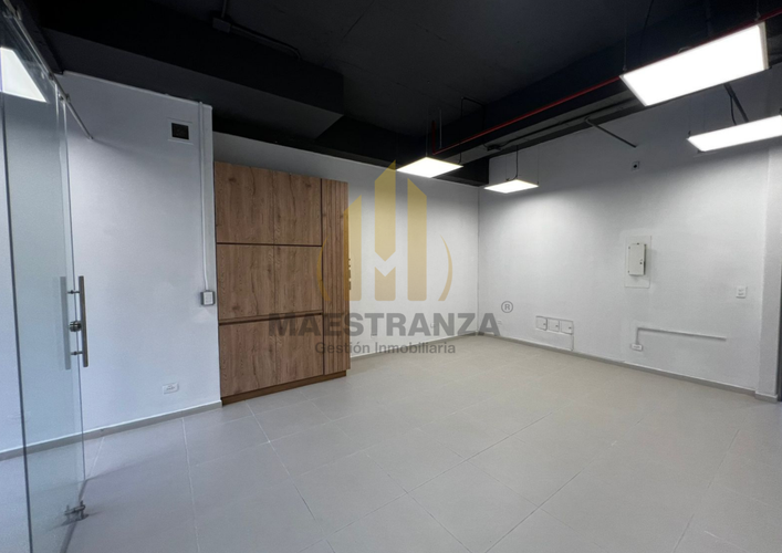 Oficina en venta en Las Palmas, Medellín, 43 m² · foto 2 de 5