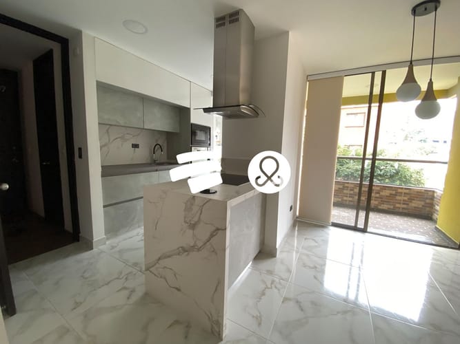 Apartamento de 3 alcobas en venta en Las Lomitas, Sabaneta, 82 m² · foto 16 de 24