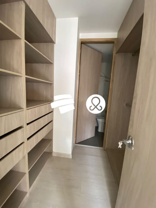 Apartamento de 3 alcobas en venta en Las Lomitas, Sabaneta, 82 m² · foto 23 de 24