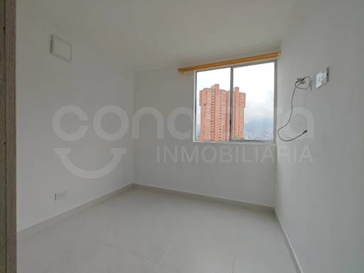 Apartamento de 3 alcobas en arriendo en Los Gomez, Itagüí, 70 m² · foto 10 de 17