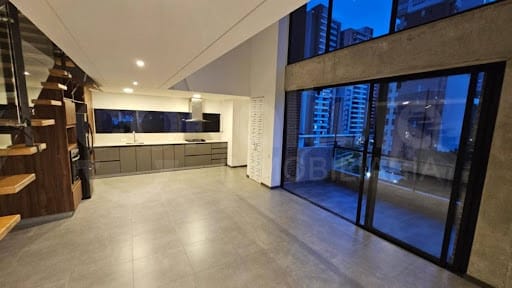 Apartamento de 3 alcobas en arriendo en La Florida, Medellín, 175 m² · foto 5 de 24