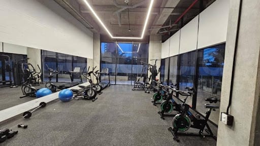 Apartamento de 3 alcobas en arriendo en La Florida, Medellín, 175 m² · foto 8 de 24