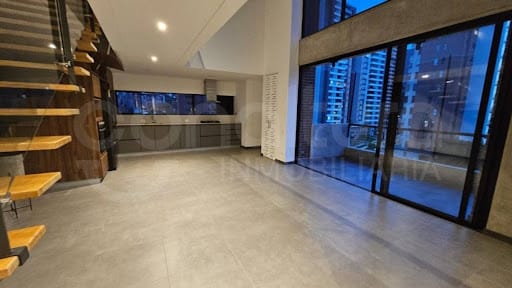 Apartamento de 3 alcobas en arriendo en La Florida, Medellín, 175 m² · foto 9 de 24