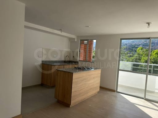 Apartamento en venta en Robledo, Medellín · foto 2 de 23