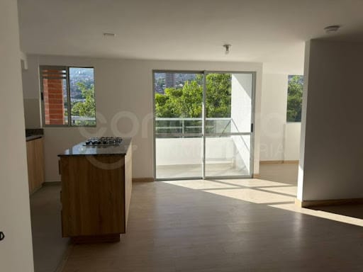 Apartamento en venta en Robledo, Medellín · foto 3 de 23
